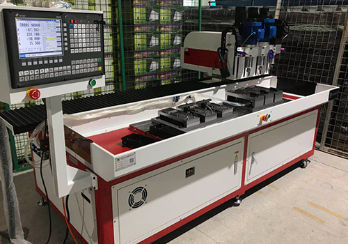 為什么企業都喜歡使用自動鉆孔機?